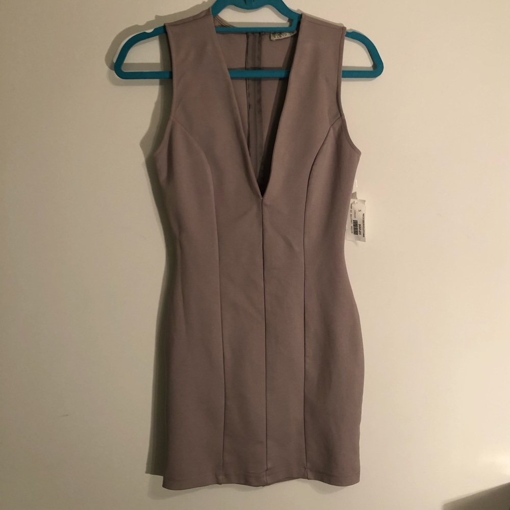 Deep V neck bodycon dress